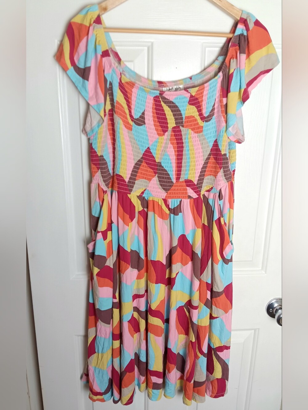 Torrid Size 2X Super Soft Knit Multicolor Abstract Smocked Pocket Dress Artsy